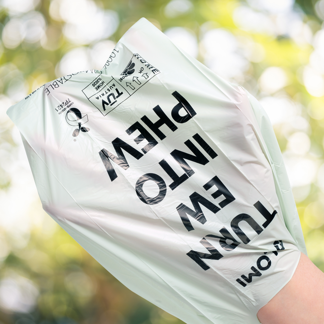 100% compostable poop bags with handles — Eco-friendly