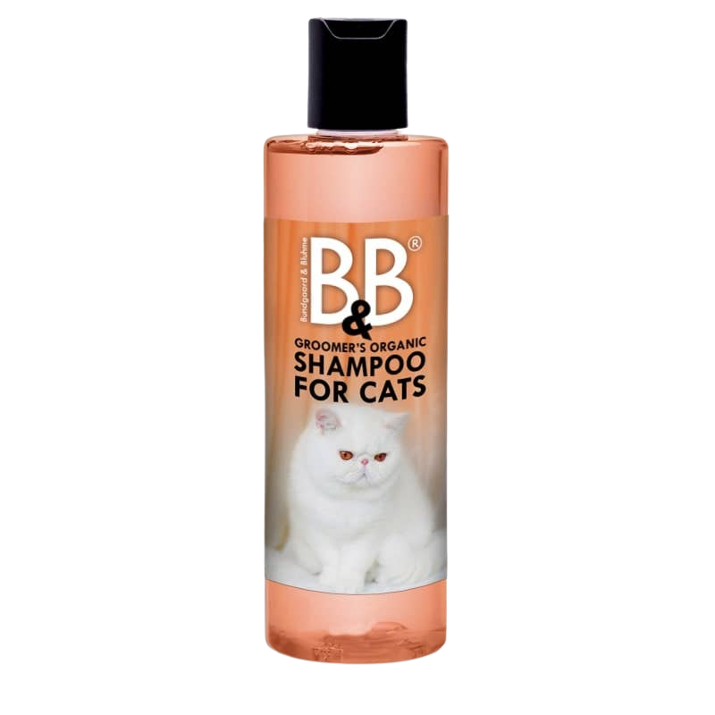 Organic almond and calendula shampoo for cats
