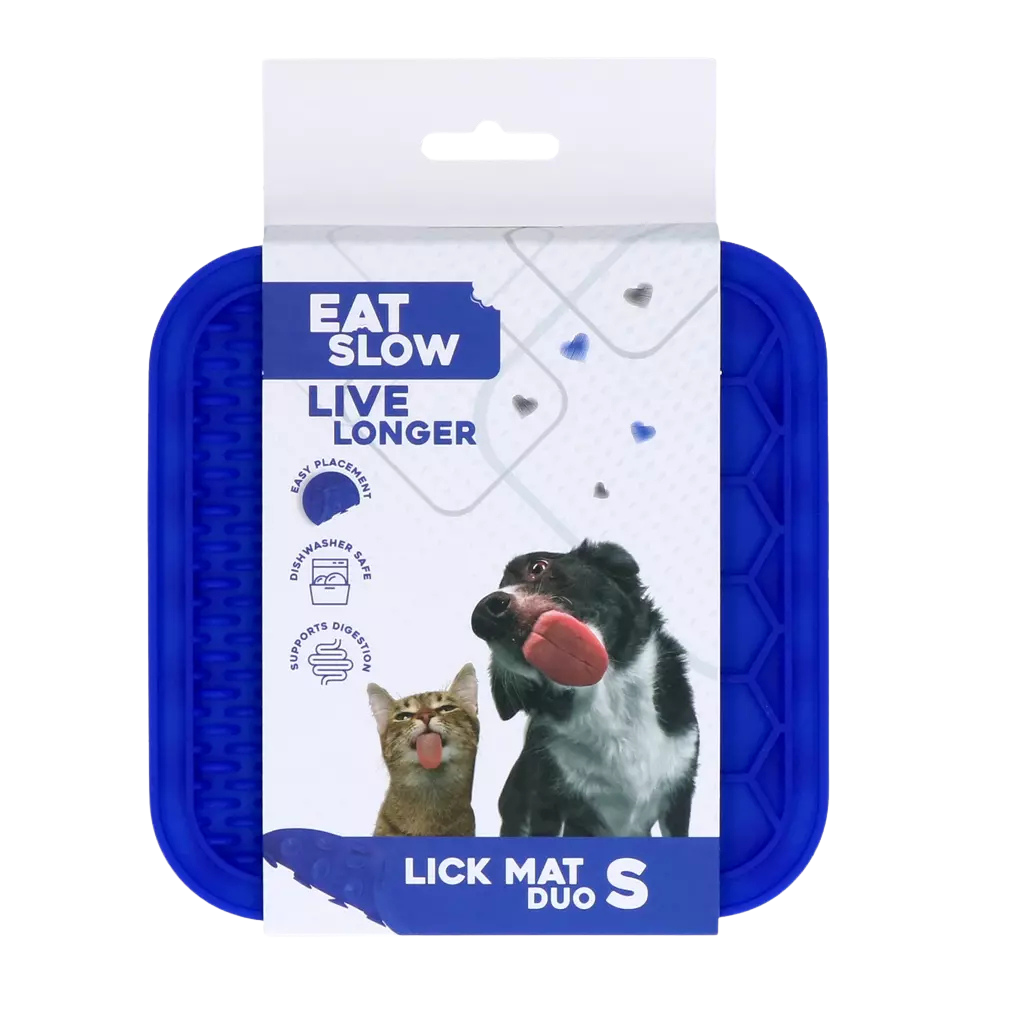 Dual-texture lick mat for dogs and cats