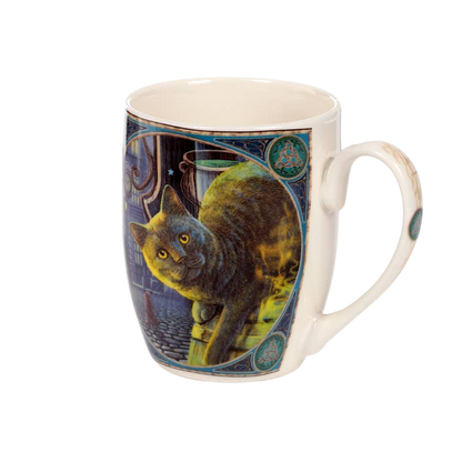 Tazza in porcellana con gatto e calderone arrugginito